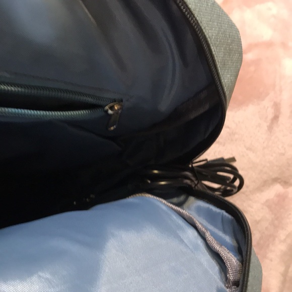 Feskin Trends Vintage Type Laptop Backpack w/USB Charging Port/Lowest Price - Picture 11 of 12